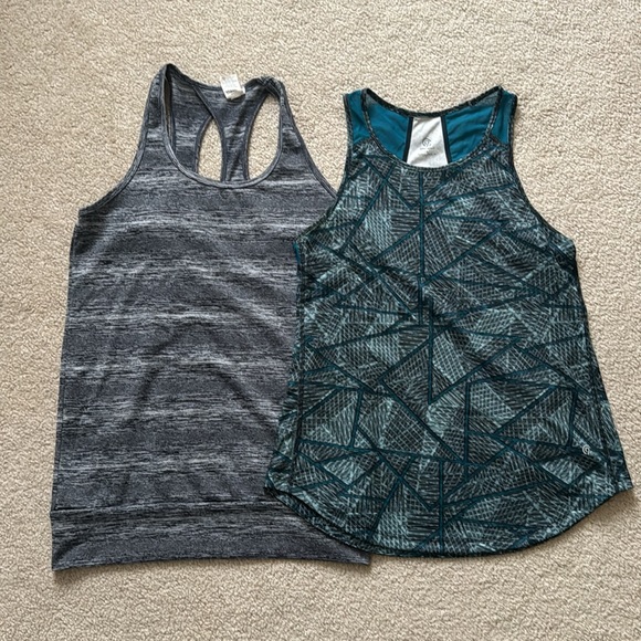 Dri-fit Champion tank tops - Picture 1 of 6